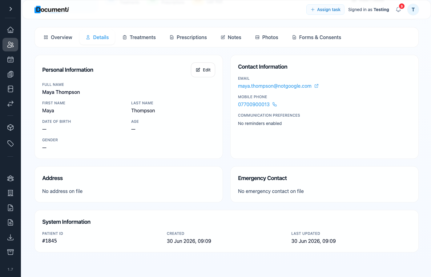 Maya Thompson in Documenti with personal and contact details synced from Clinic Membership